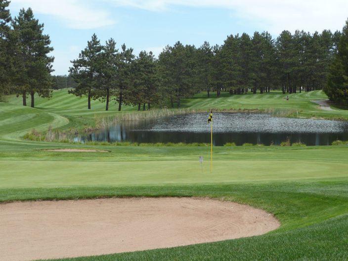Hayward Golf Course